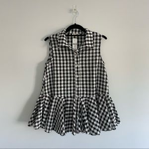 NWT gingham flounce hem shirt